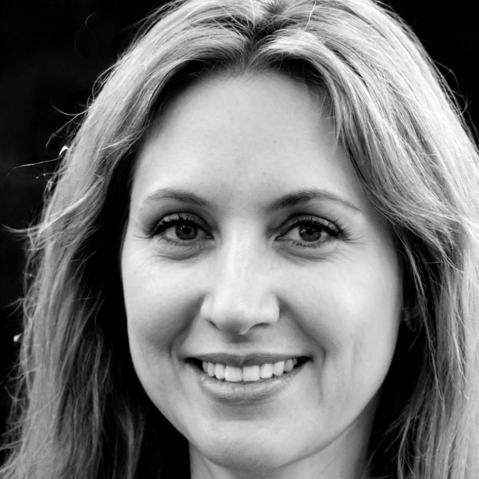 Profesora Esperanza Ruiz